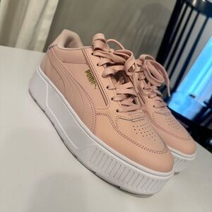 Puma Women's Pink Sneakers